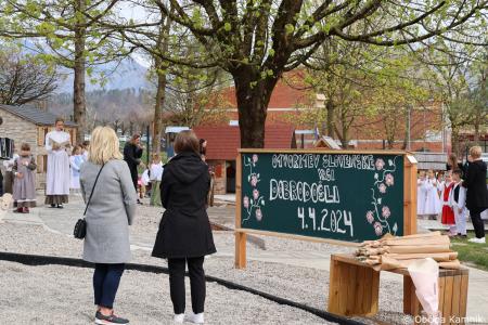Čarobne zgodbe slovenskih vasi  (19)